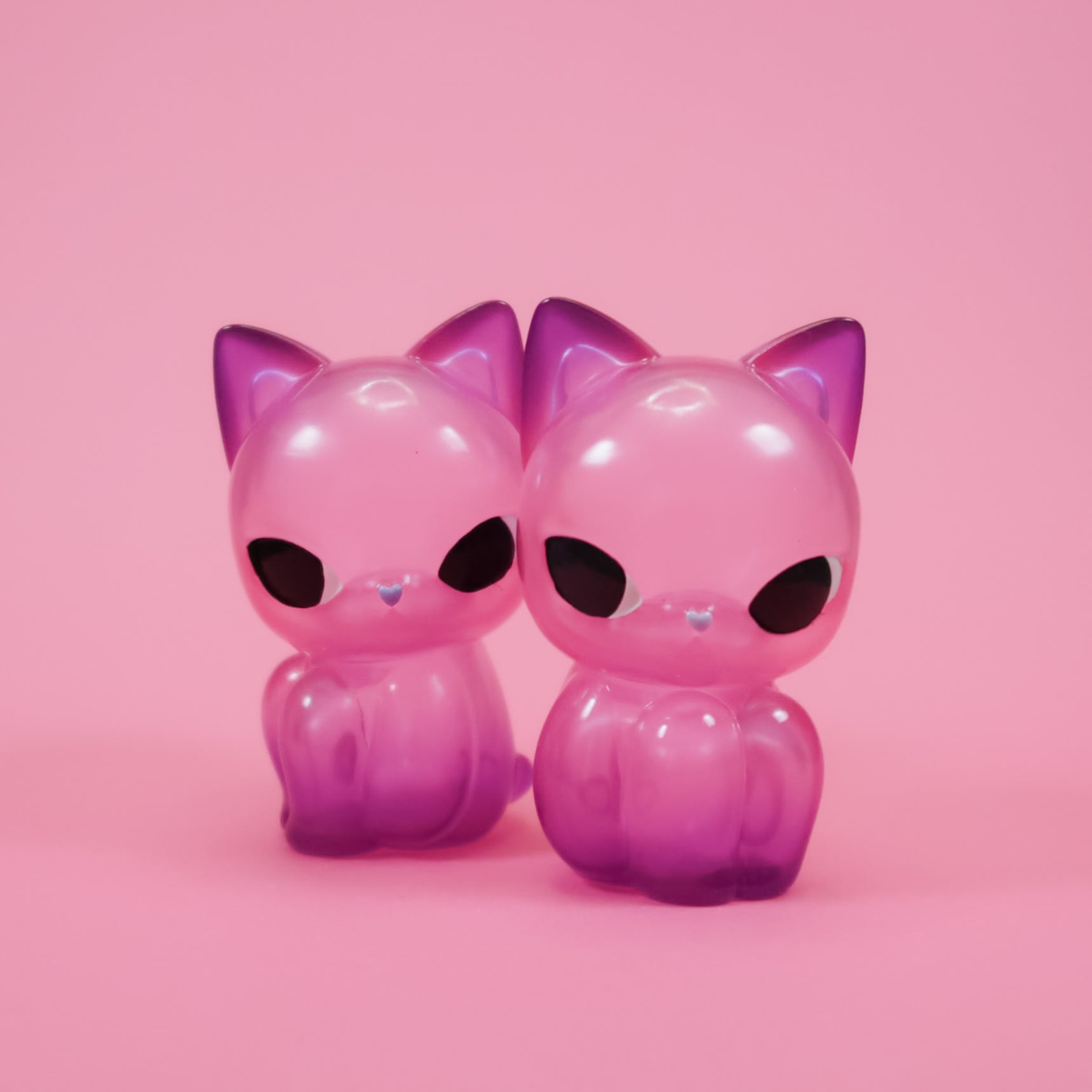 CABBIT - PINKGRAPES – WIN STUDIO